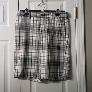 Cool 180 pro black white flat plaid golf casual shorts Sz 32 NWOT